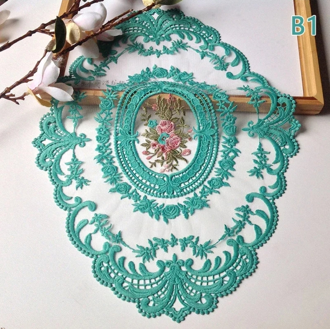 Lace-Table-Cloth